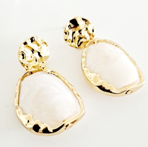 Gold earrings Boho white stone dangle cocktail party formal statement 💖2/$30 - Picture 7 of 7